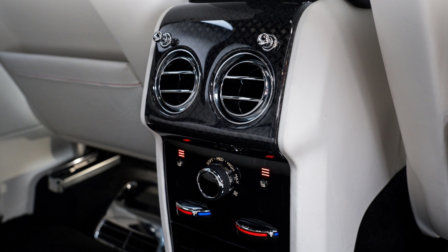 Used Rolls-Royce Cullinan 2022 for sale - 77449841: Photo 14