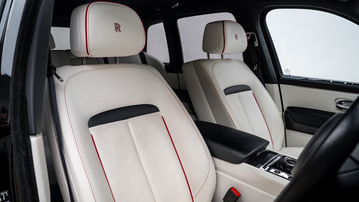 Used Rolls-Royce Cullinan 2022 for sale - 77449841: Photo 3