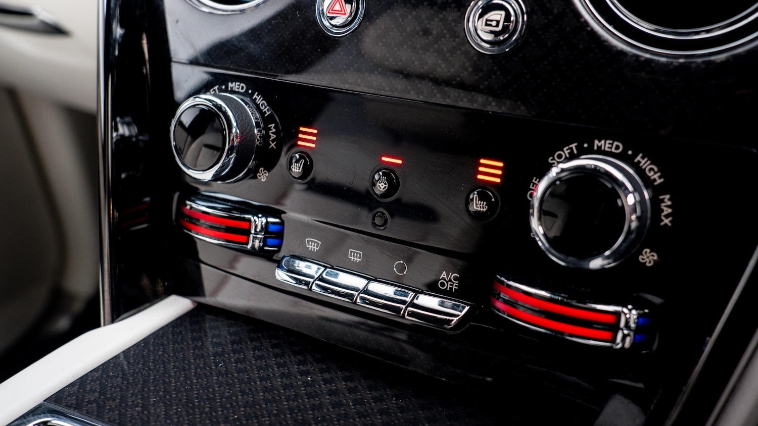 Used Rolls-Royce Cullinan 2022 for sale - 77449841: Photo 39