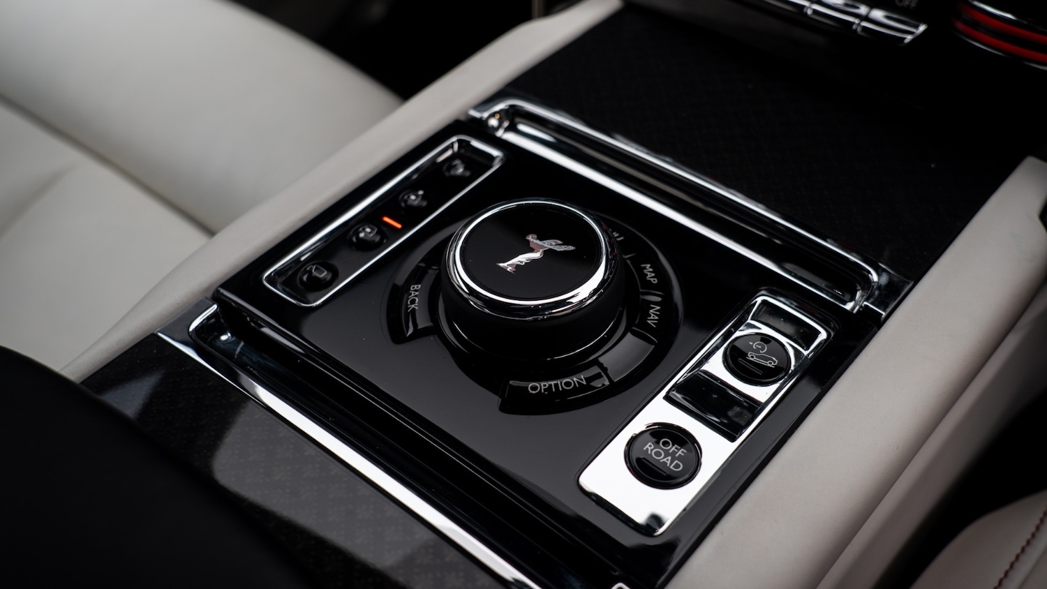 Used Rolls-Royce Cullinan 2022 for sale - 77449841: Photo 40