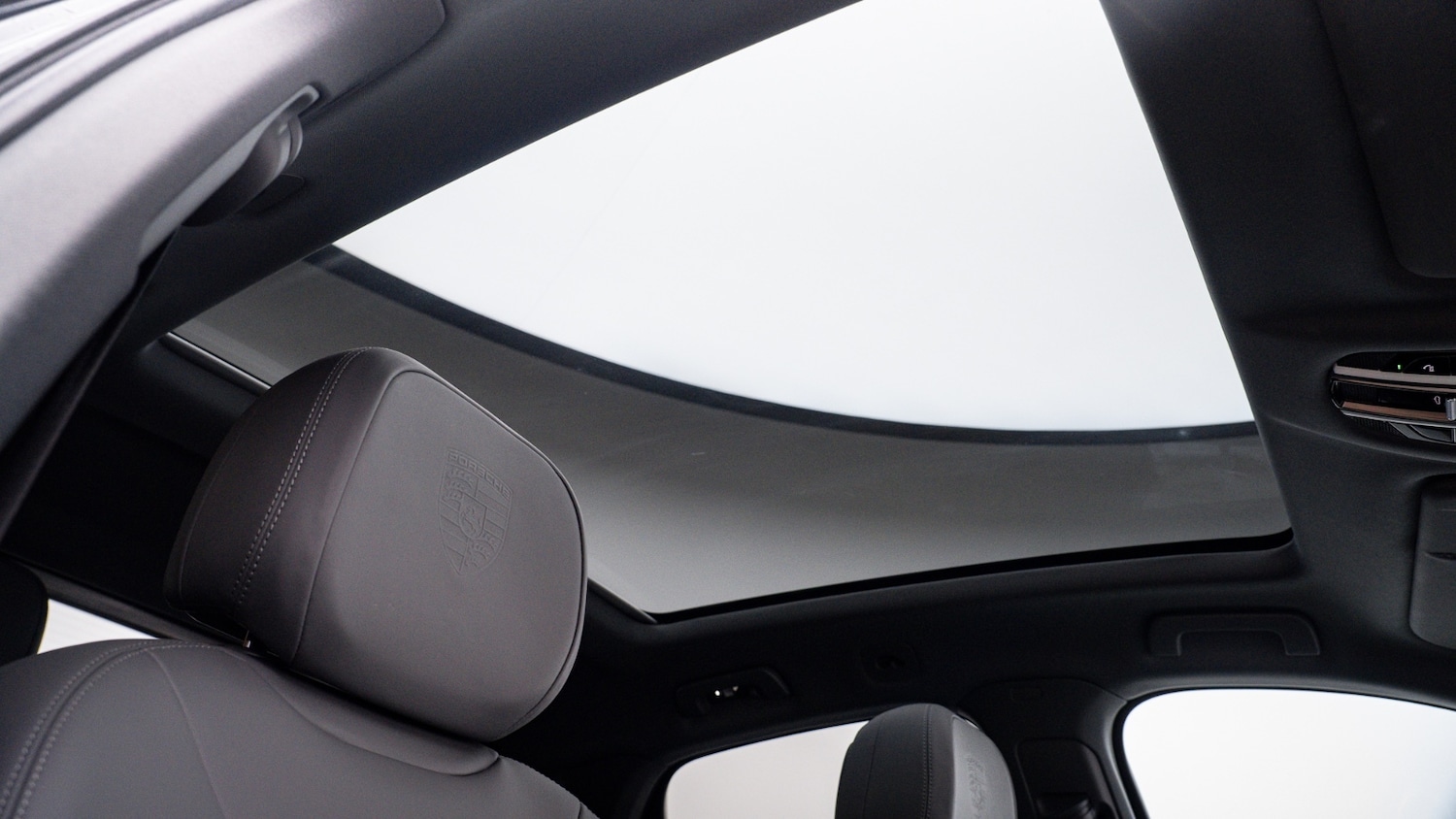 Used Porsche Cayenne 2023 for sale - 77036006: Photo 21