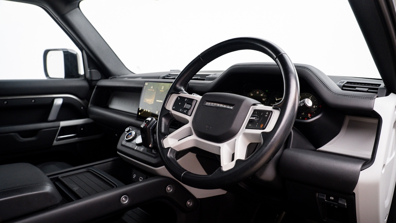 Used Land Rover Defender 2023 for sale - 76948514: Photo 23