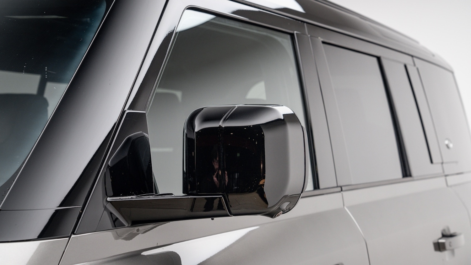 Used Land Rover Defender 2023 for sale - 76948514: Photo 34