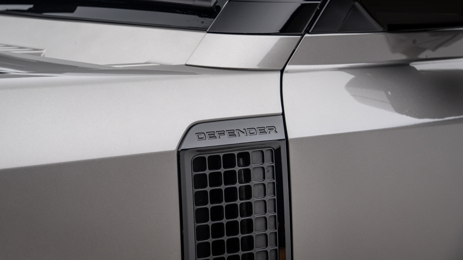 Used Land Rover Defender 2023 for sale - 76948514: Photo 35