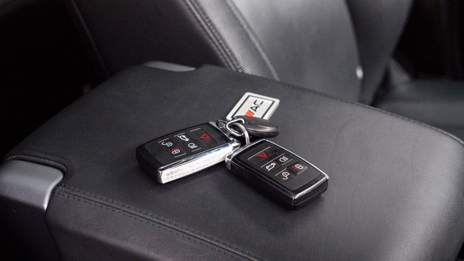 Used Land Rover Defender 2023 for sale - 76948514: Photo 40