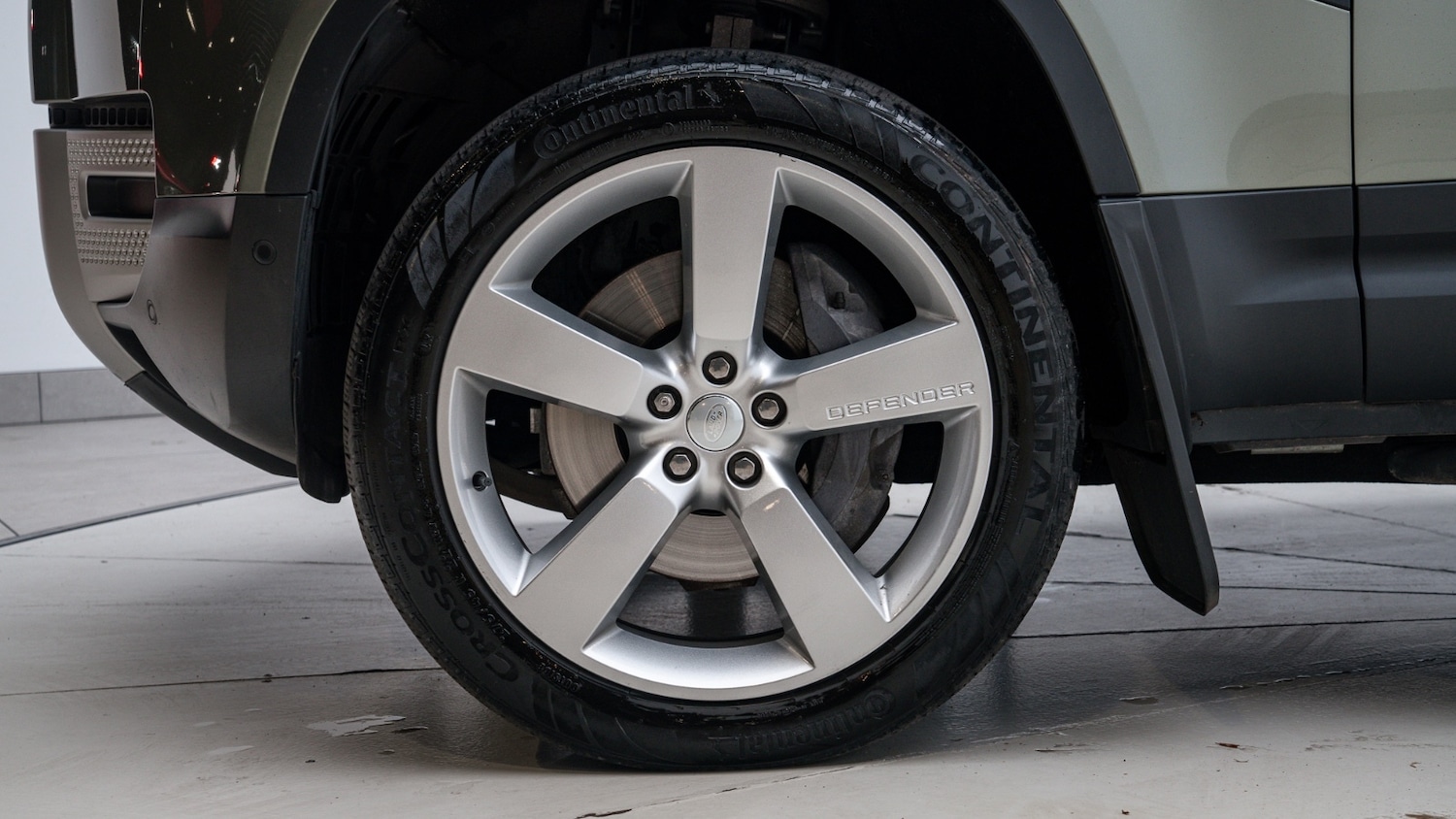 Used Land Rover Defender 2022 for sale - 77063435: Photo 8