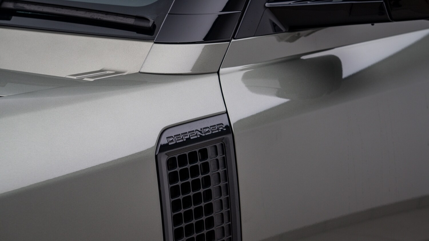 Used Land Rover Defender 2022 for sale - 77063435: Photo 9