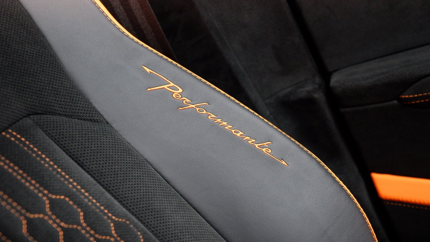 Used Lamborghini Urus 2024 for sale - 76954291: Photo 15