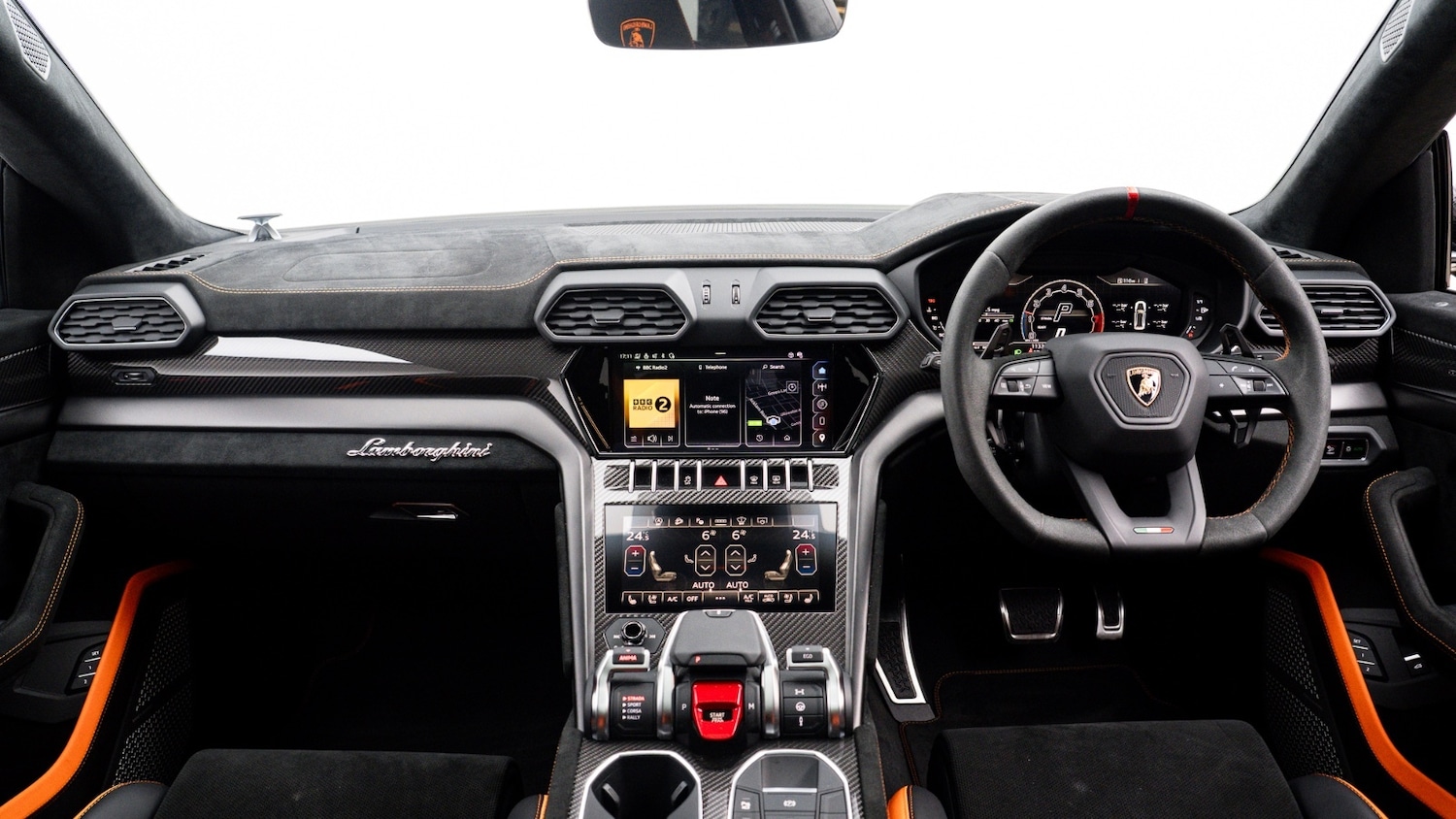 Used Lamborghini Urus 2024 for sale - 76954291: Photo 2