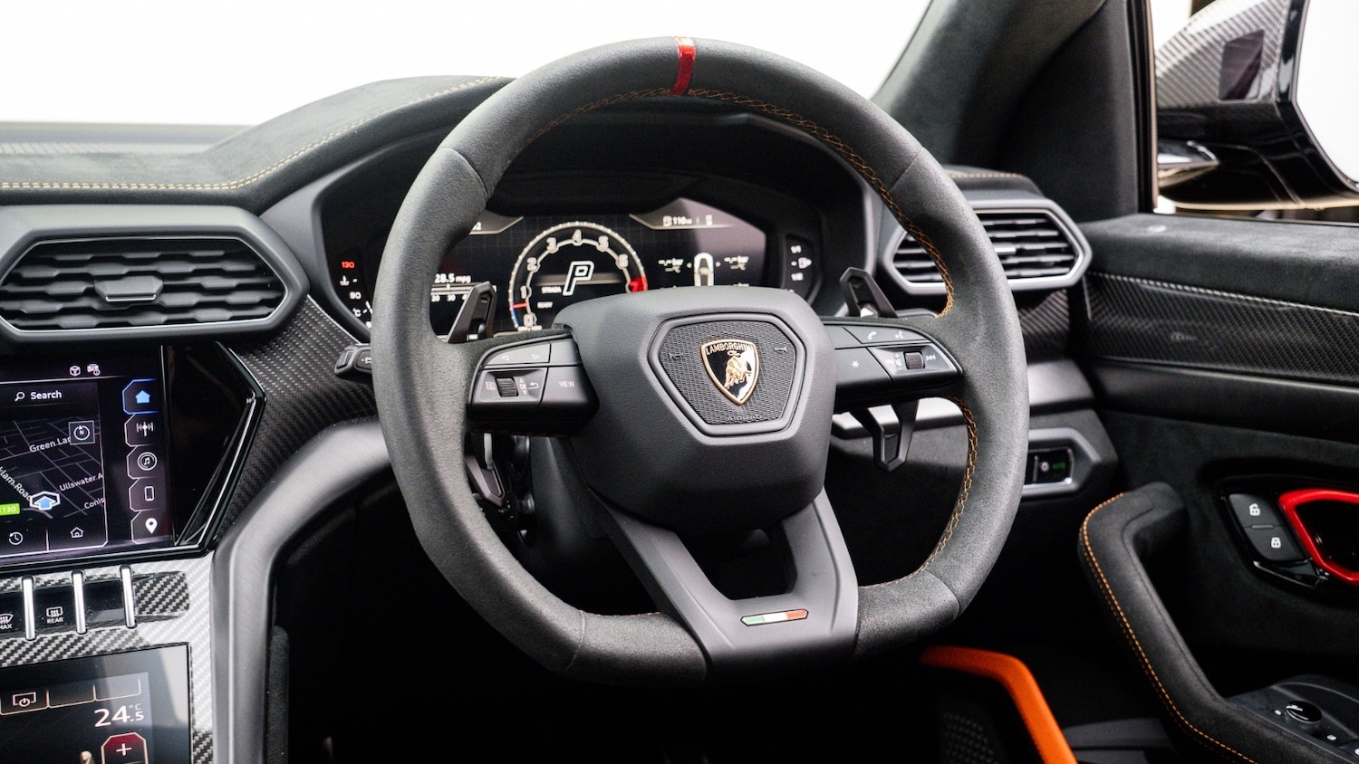 Used Lamborghini Urus 2024 for sale - 76954291: Photo 20