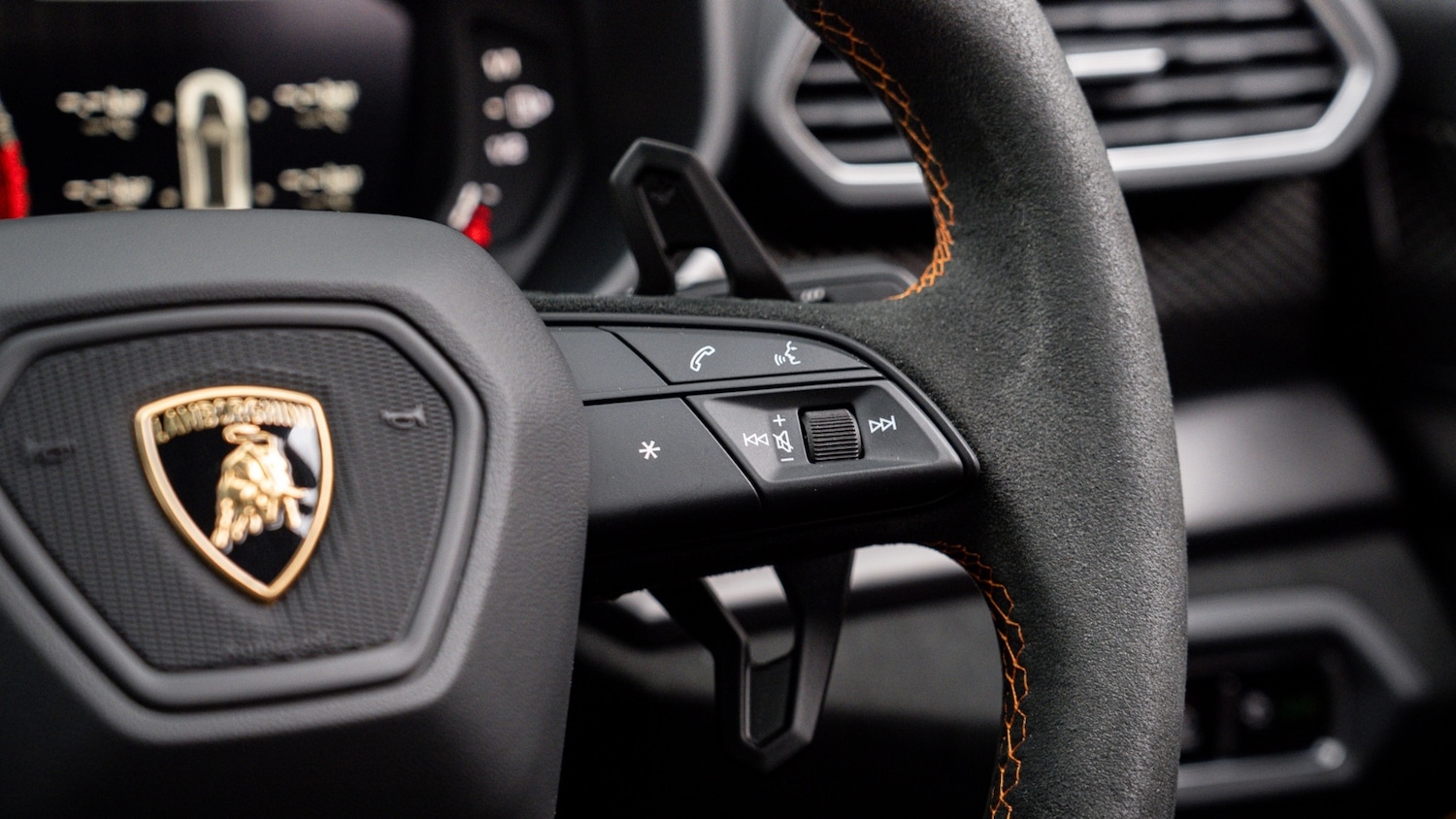 Used Lamborghini Urus 2024 for sale - 76954291: Photo 22