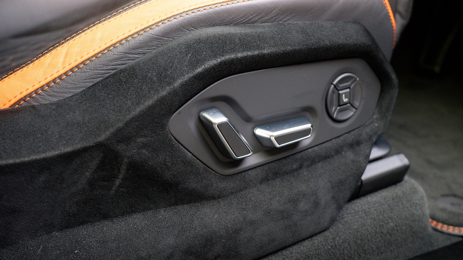 Used Lamborghini Urus 2024 for sale - 76954291: Photo 32