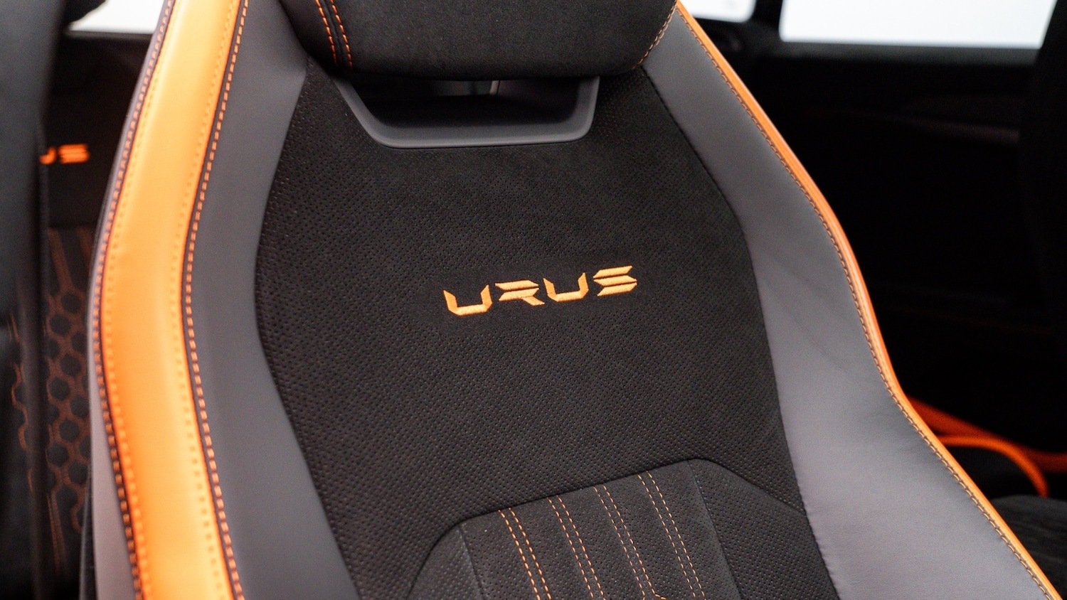 Used Lamborghini Urus 2024 for sale - 76954291: Photo 4