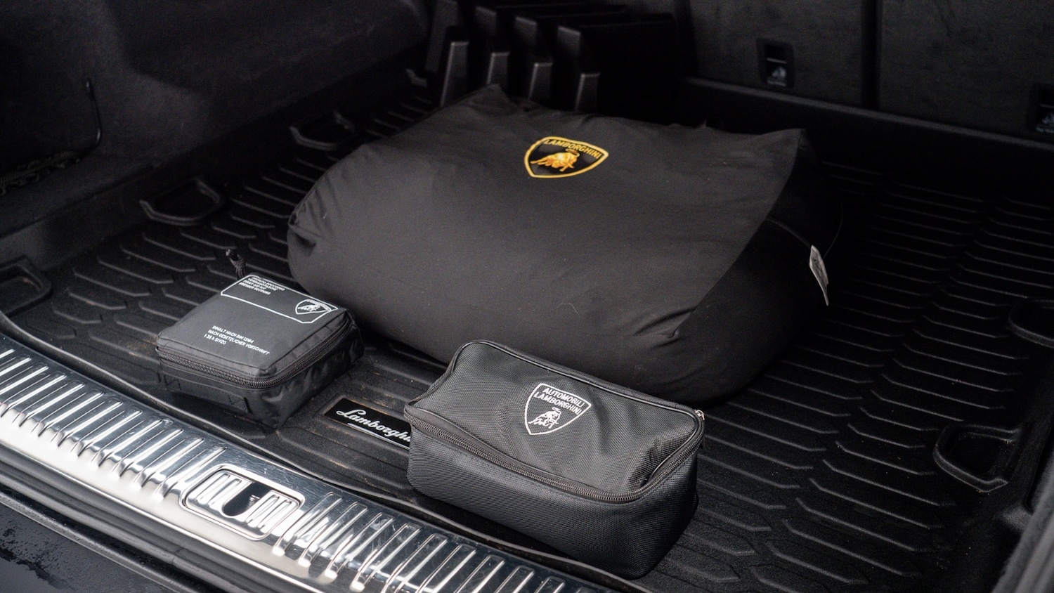 Used Lamborghini Urus 2024 for sale - 76954291: Photo 53