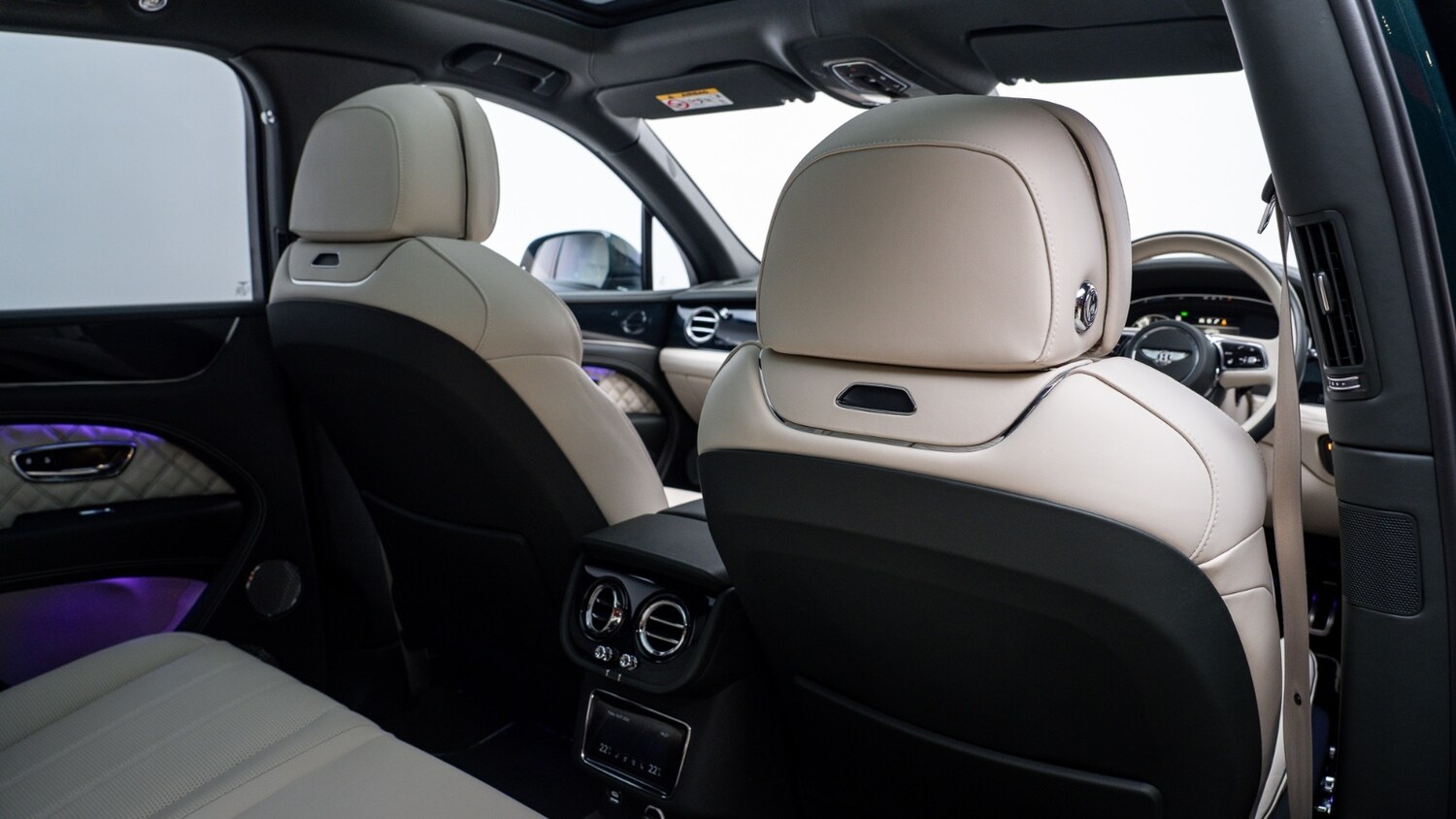 Used Bentley Bentayga 2022 for sale - 77232084: Photo 12