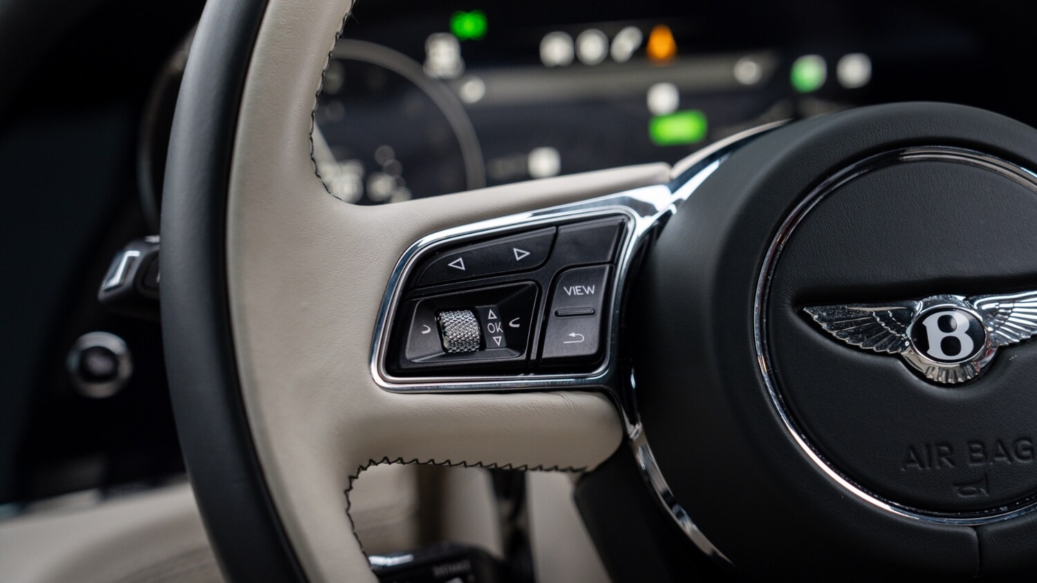 Used Bentley Bentayga 2022 for sale - 77232084: Photo 26