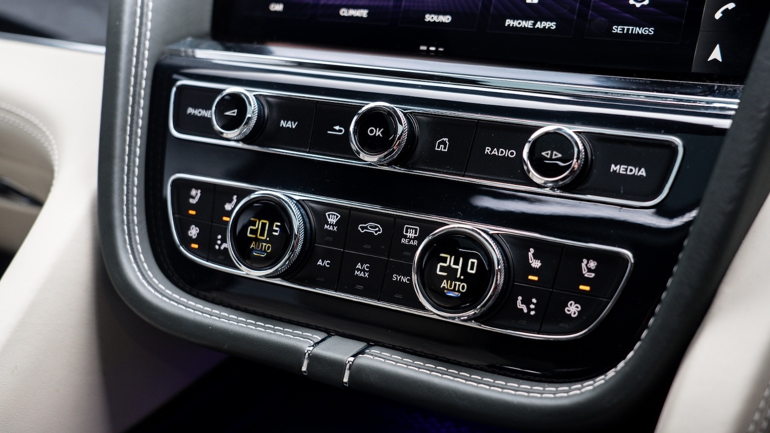 Used Bentley Bentayga 2022 for sale - 77232084: Photo 41