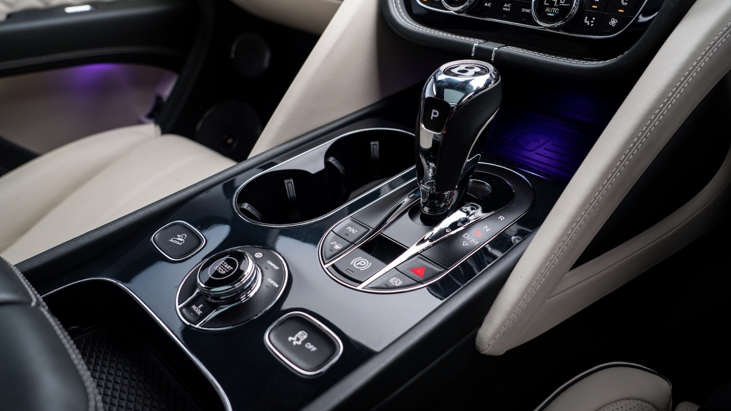 Used Bentley Bentayga 2022 for sale - 77232084: Photo 42