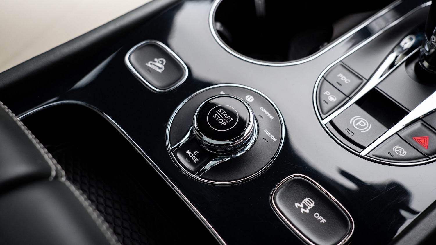 Used Bentley Bentayga 2022 for sale - 77232084: Photo 44