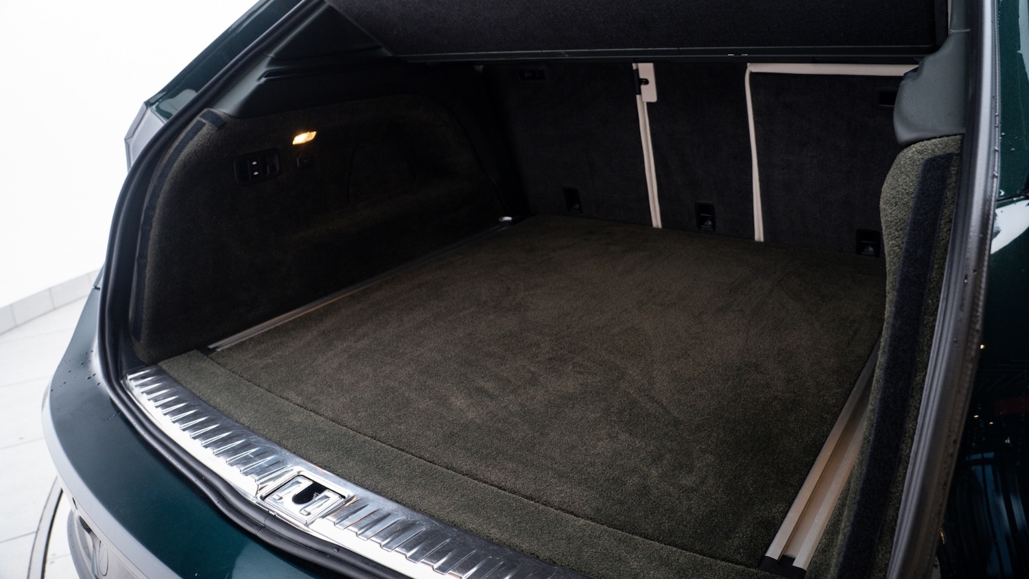 Used Bentley Bentayga 2022 for sale - 77232084: Photo 9