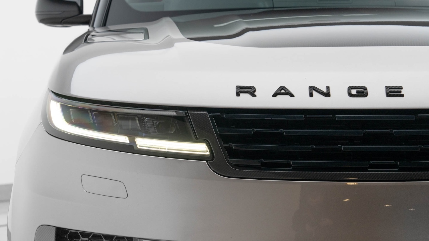 Used Land Rover Range Rover Sport 2024 for sale - 76507463: Photo 35