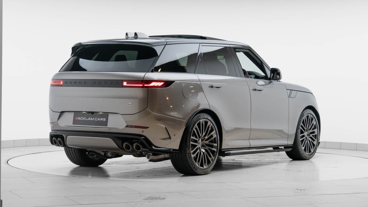 Used Land Rover Range Rover Sport 2024 for sale - 76507463: Photo 6