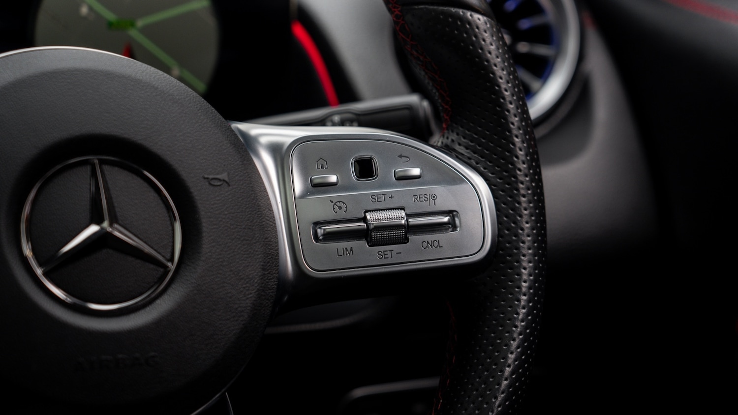 Used Mercedes-Benz EQB 2024 for sale - 77556840: Photo 16