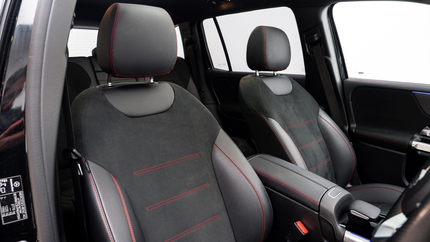 Used Mercedes-Benz EQB 2024 for sale - 77556840: Photo 3