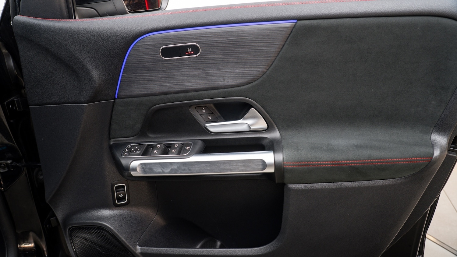 Used Mercedes-Benz EQB 2024 for sale - 77556840: Photo 30