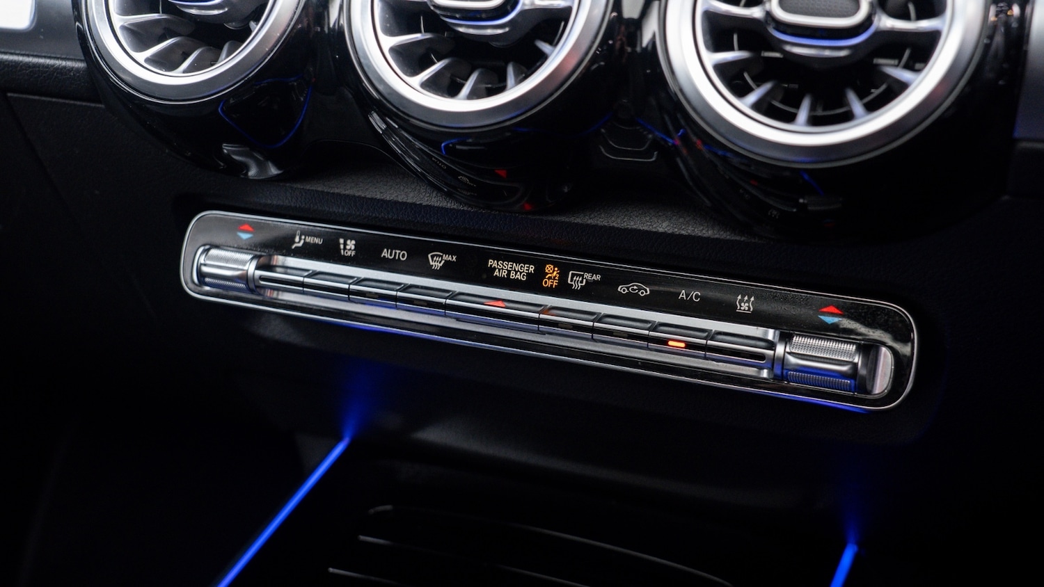 Used Mercedes-Benz EQB 2024 for sale - 77556840: Photo 35