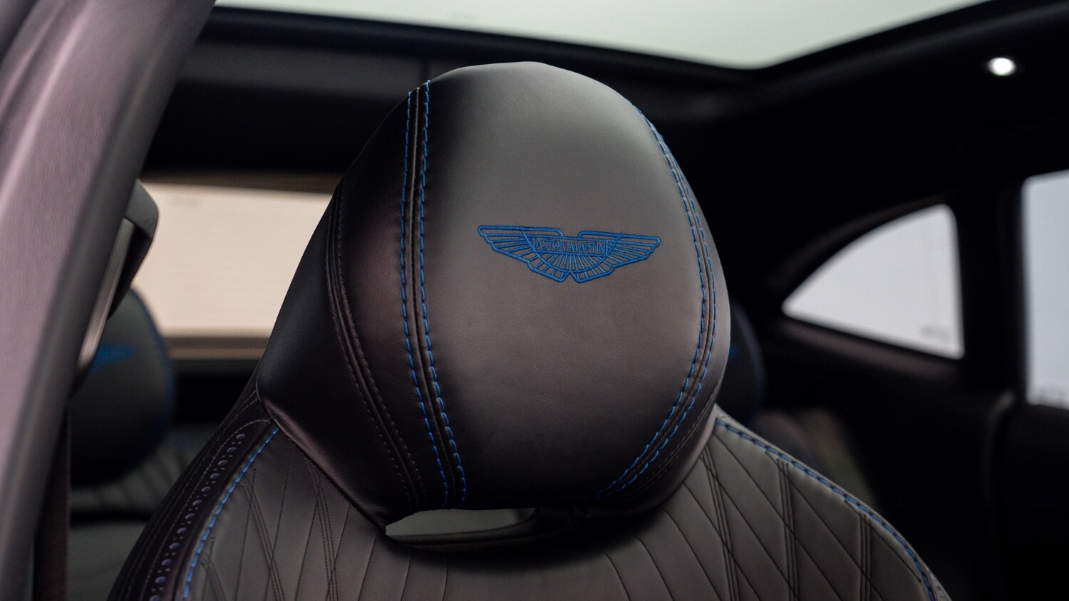 Used Aston Martin DBX 2022 for sale - 77570075: Photo 21