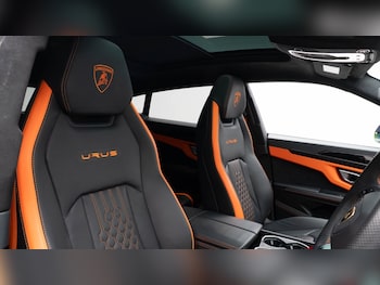 Used Lamborghini Urus 2023 for sale - 76507556: Photo