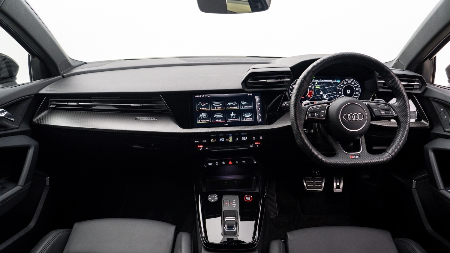 Used Audi RS3 2023 for sale - 78094722: Photo 2