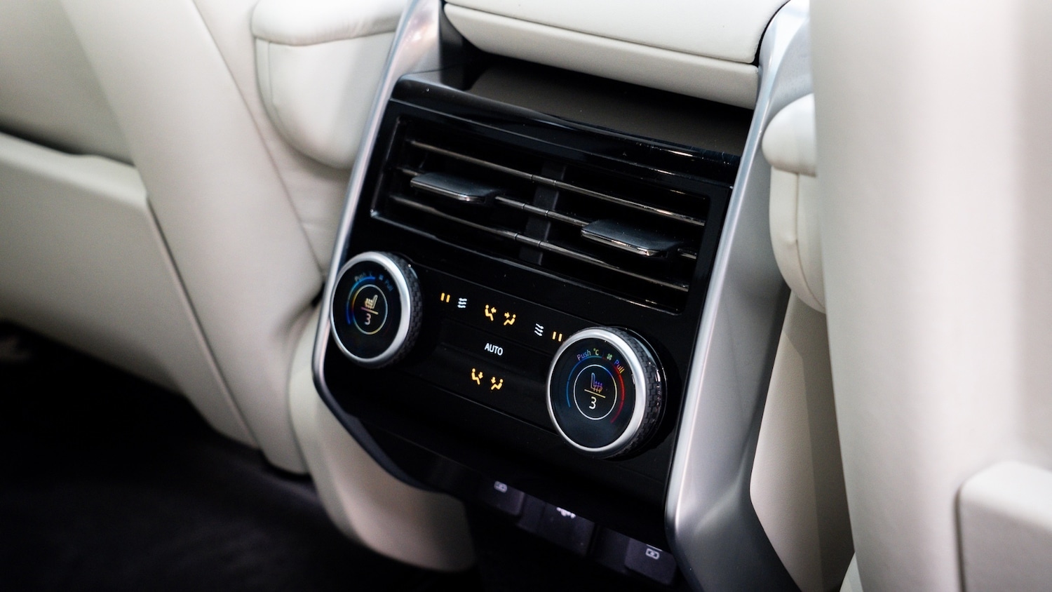 Used Land Rover Range Rover 2025 for sale - 77326316: Photo 12