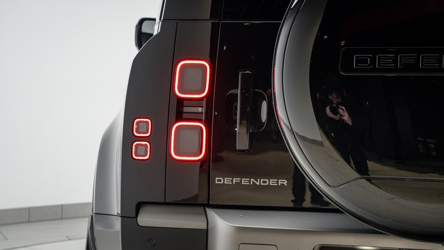 Used Land Rover Defender 2025 for sale - 76907880: Photo 15