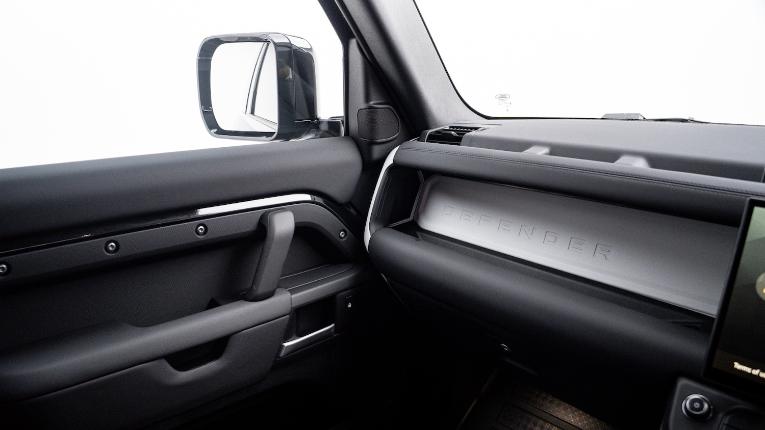 Used Land Rover Defender 2025 for sale - 76907880: Photo 23