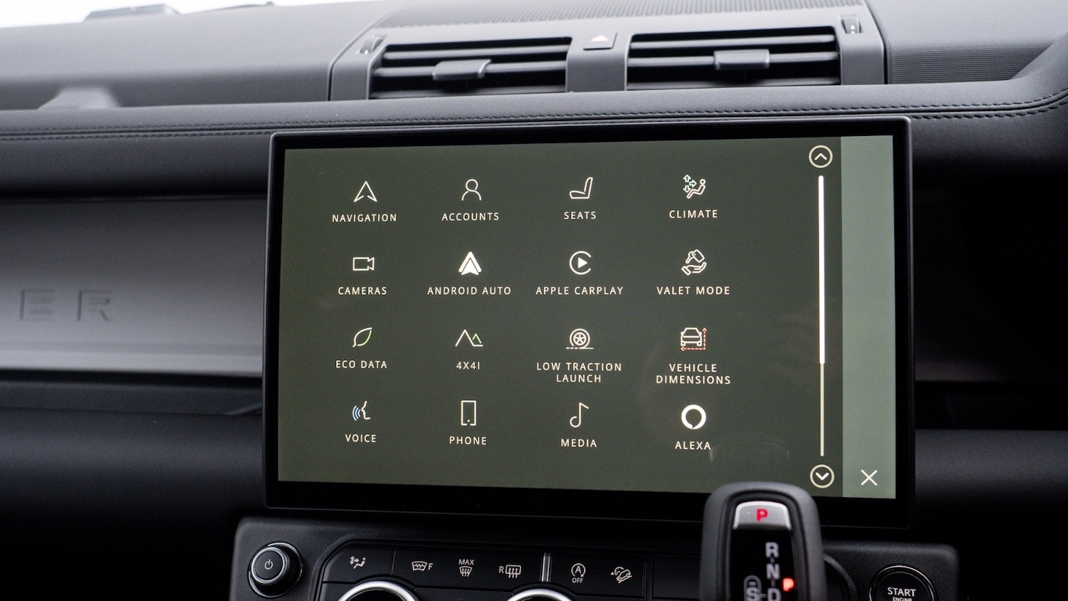 Used Land Rover Defender 2025 for sale - 76907880: Photo 25