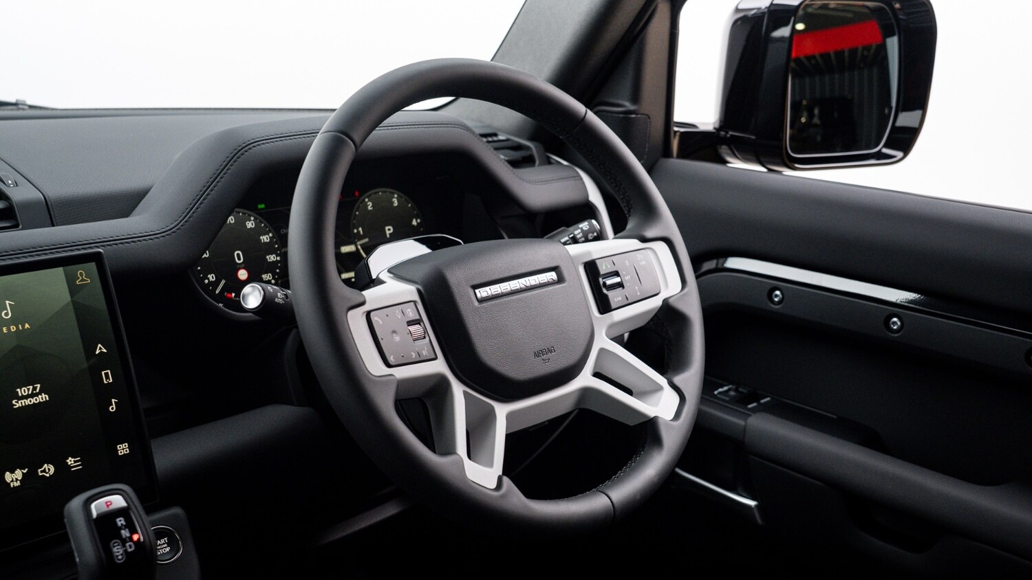 Used Land Rover Defender 2025 for sale - 76907880: Photo 31