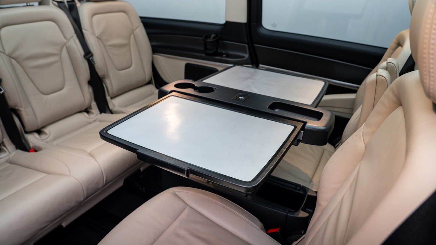 Used Mercedes-Benz V-Class 2023 for sale - 77545137: Photo 13