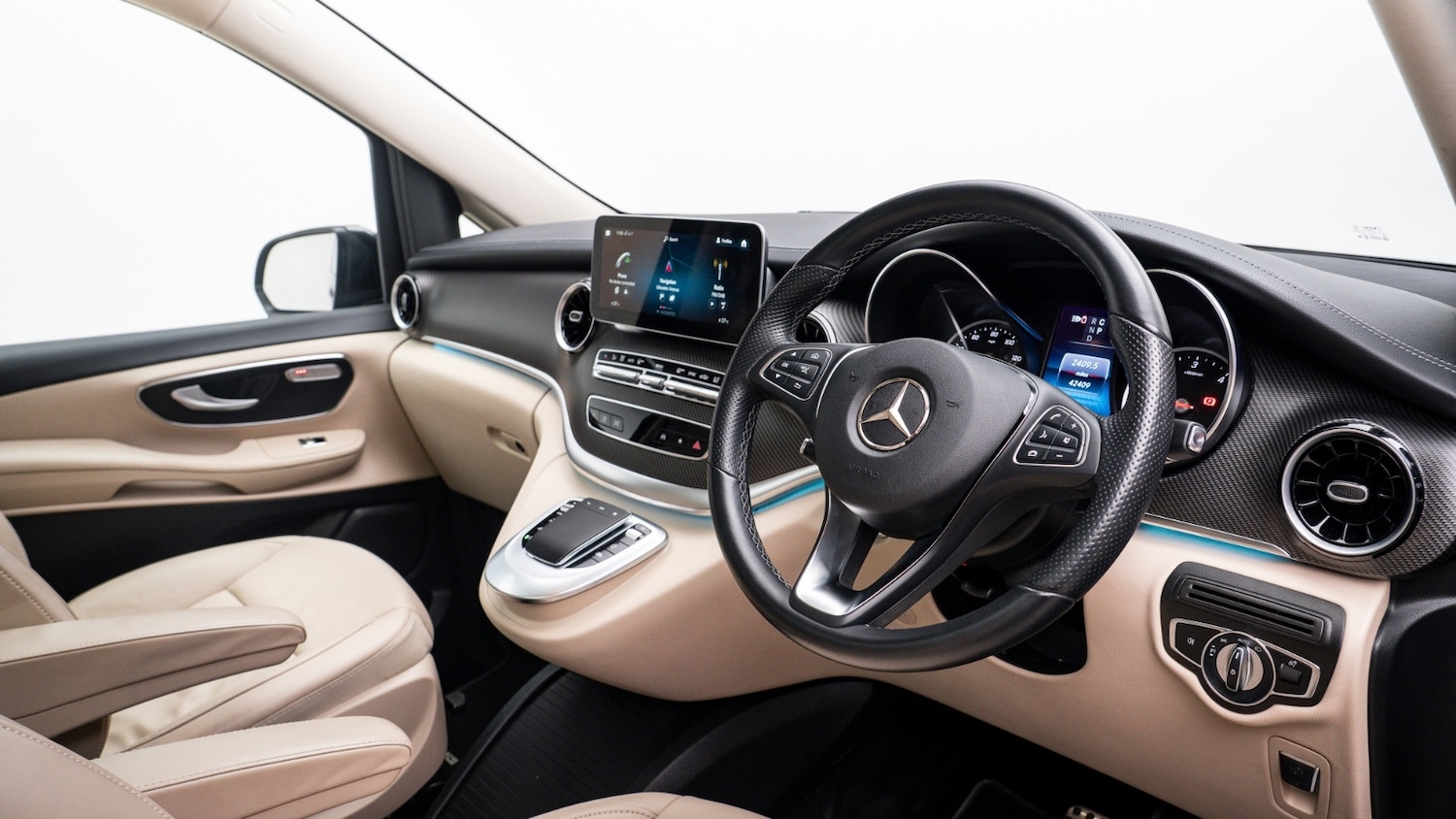 Used Mercedes-Benz V-Class 2023 for sale - 77545137: Photo 24