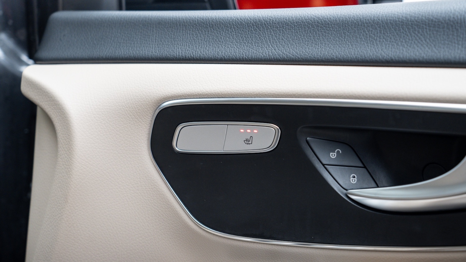 Used Mercedes-Benz V-Class 2023 for sale - 77545137: Photo 26