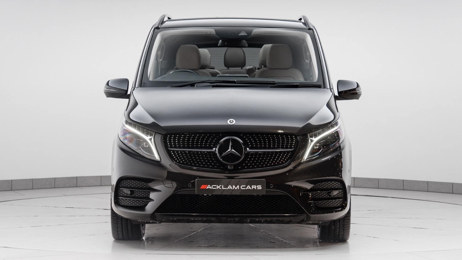 Used Mercedes-Benz V-Class 2023 for sale - 77545137: Photo 4