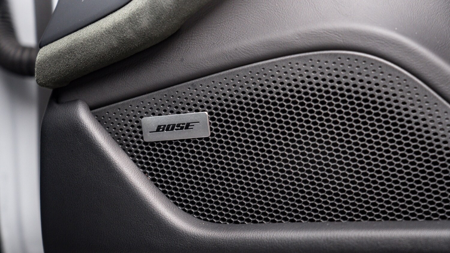 Used Porsche Taycan 2024 for sale - 77959980: Photo 33