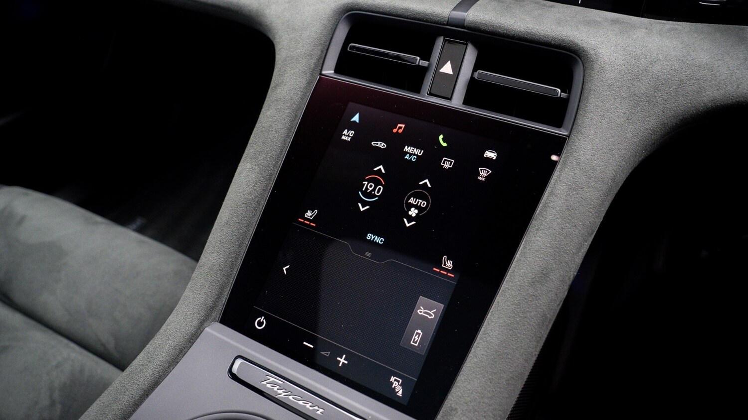 Used Porsche Taycan 2024 for sale - 77959980: Photo 37