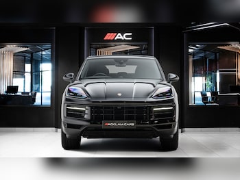 Used Porsche Cayenne 2025 for sale - 78846806: Photo