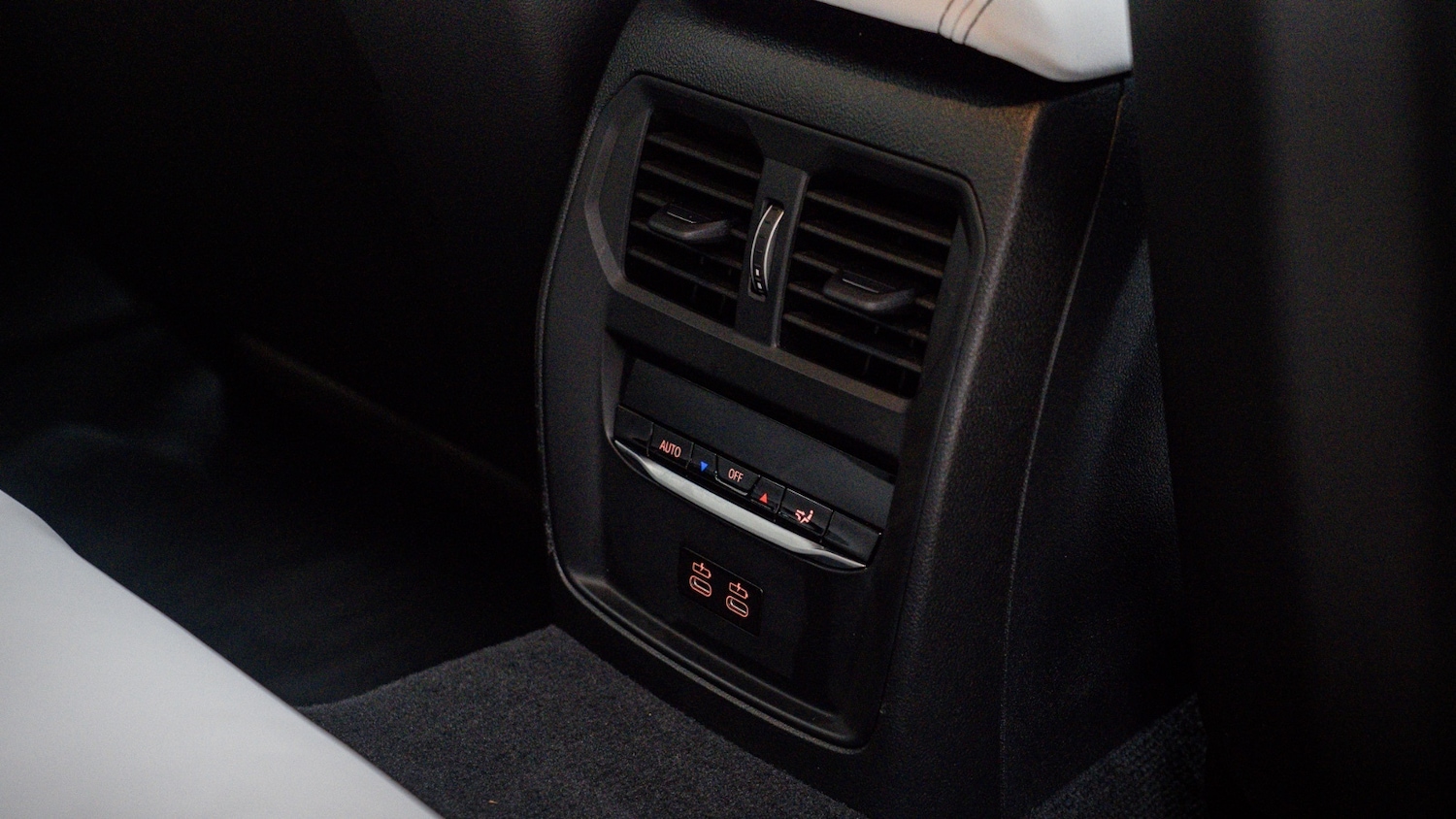 Used BMW 3 Series 2025 for sale - 76894695: Photo 10