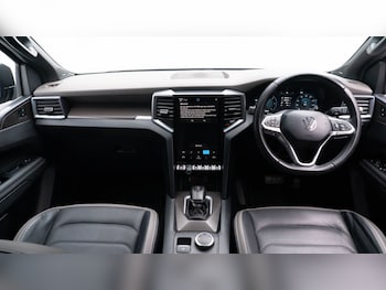 Used Volkswagen Amarok 2025 for sale - 76124586: Photo 2