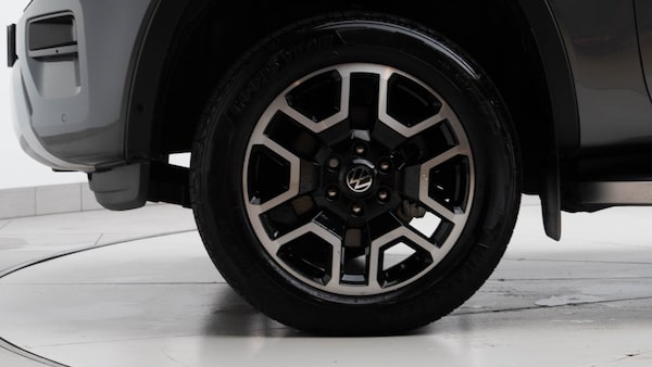 Used Volkswagen Amarok 2025 for sale - 76124586: Photo 9
