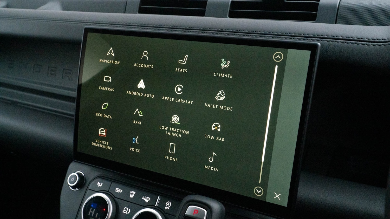 Used Land Rover Defender 2025 for sale - 76640273: Photo 17