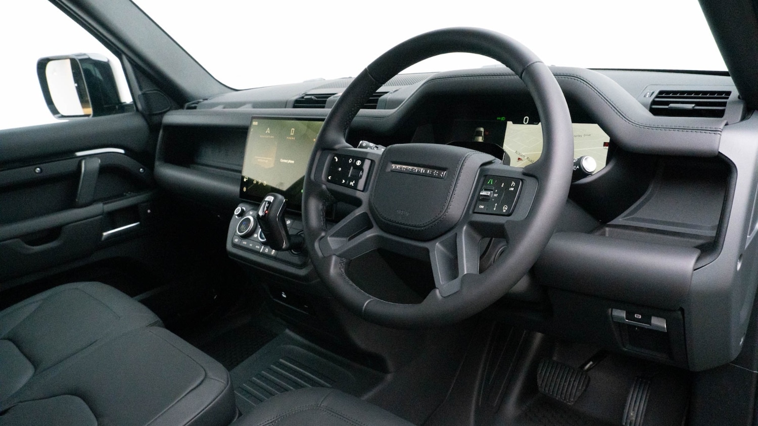 Used Land Rover Defender 2025 for sale - 76640273: Photo 2